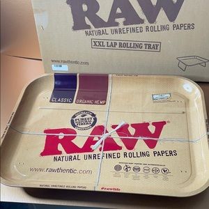 Raw rolling tray .